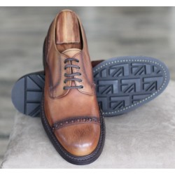 Cheaney J1299-4 Specials brown 5 eye cap derby