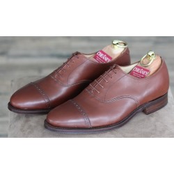 J699-26 Cheaney Factory Clearance 5 eye brown punched cap oxford