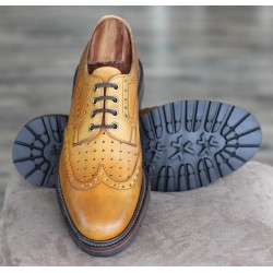 Cheaney Specials J999-41 tan 4 eye brogue derby
