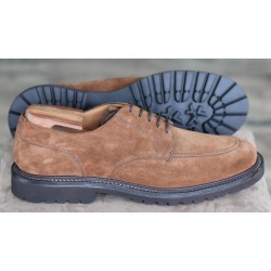 Cheaney Specials J1299-25 brown suede 5 eye split-toe apron derby
