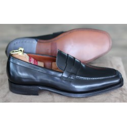 Cheaney Specials J1299-56 black split-toe apron loafer