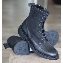 Cheaney Specials J1599-190 black grain/suede 8 eye winter boot