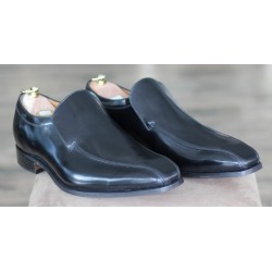 Barker Specials B1599-54 black twin seam slip on