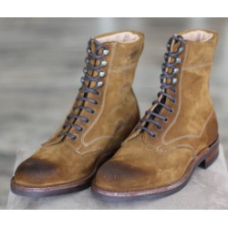 Cheaney Specials J1599-214 tan suede 10 eye lace boot